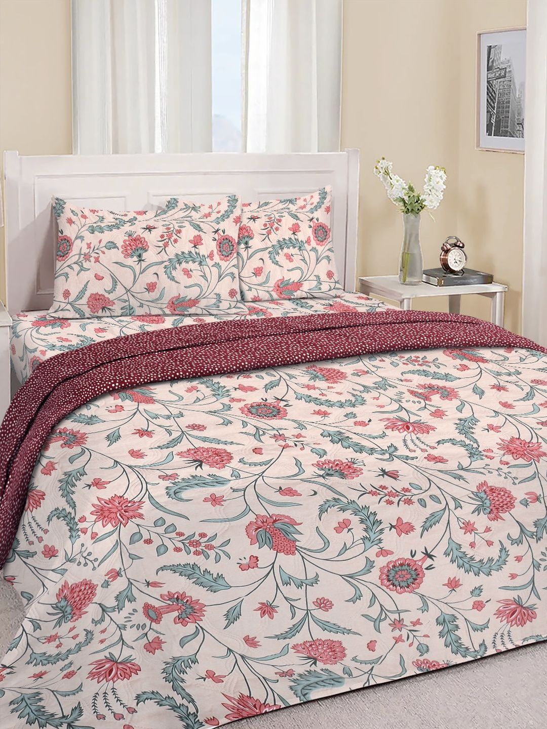 Myntra Elegant Homes Multicoloured Floral Polycotton 4 Piece Double King Fine Bedding Set