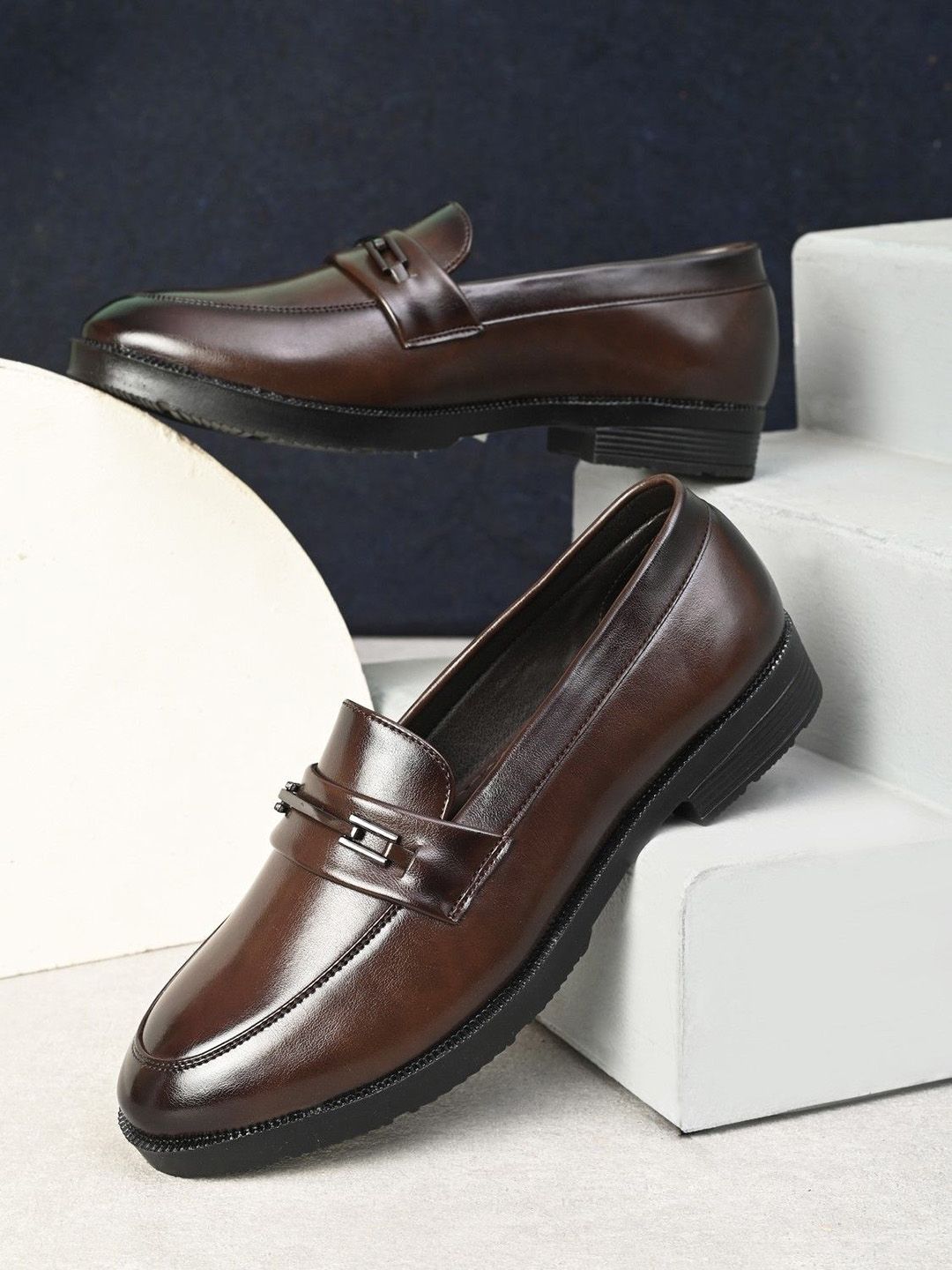 INVICTUS Men Round Toe Leather Formal Loafers-image-32
