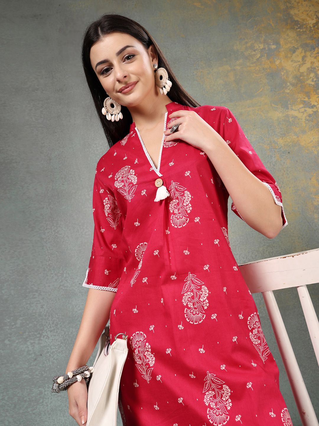 Women Floral Printed Cotton Kurta with Palazzos