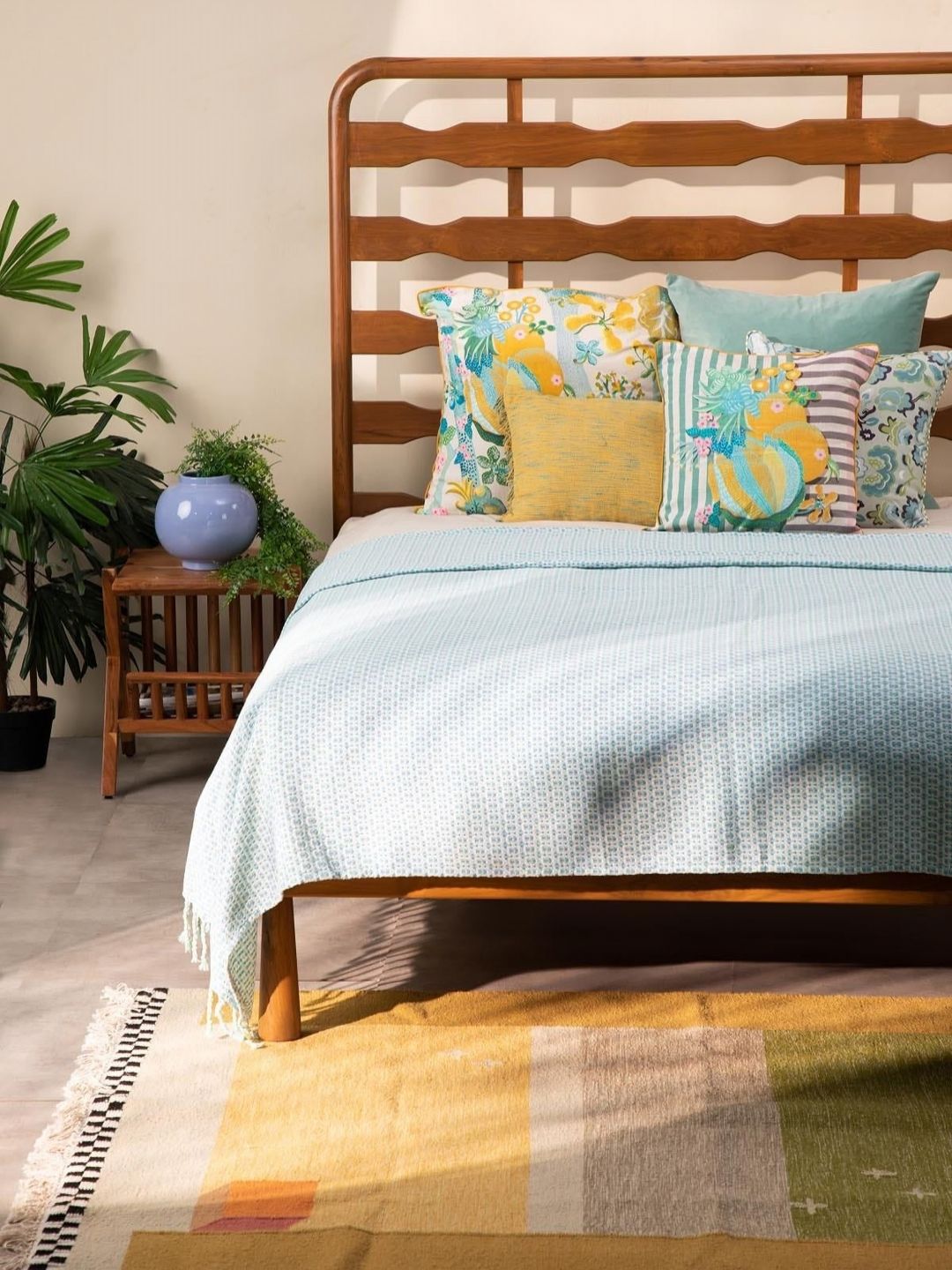 FREEDOM TREE Blue & White Ooty Geo Woven Recycled Cotton Double Queen Bed Cover-picture-10