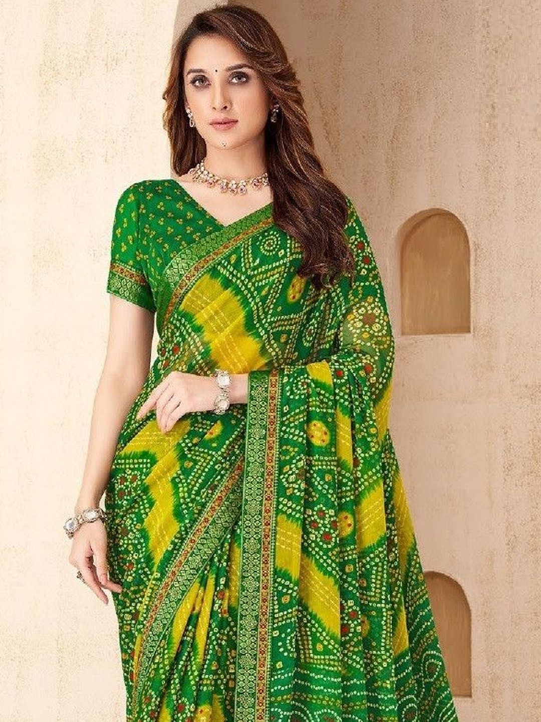 The Fashion Attire Geometric Print Bandhani Chiffon Saree (Green)-picture-25