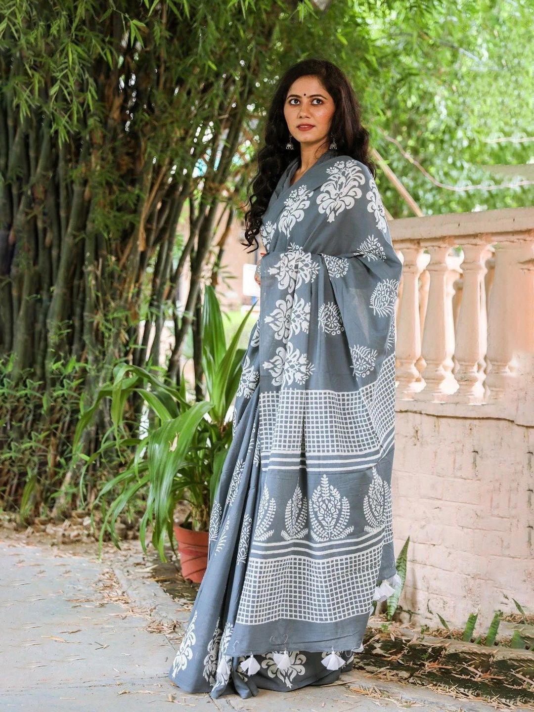 Craft Musium Floral Printed Pure Cotton Saree With Blouse Piece-picture-26