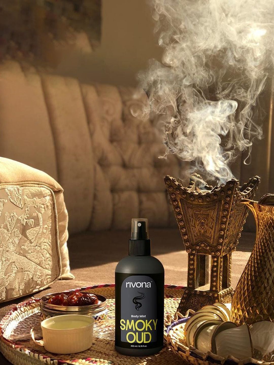 Rivona Naturals Smoky Oud Bold & Woody Body Mist- 200 ml-image-4