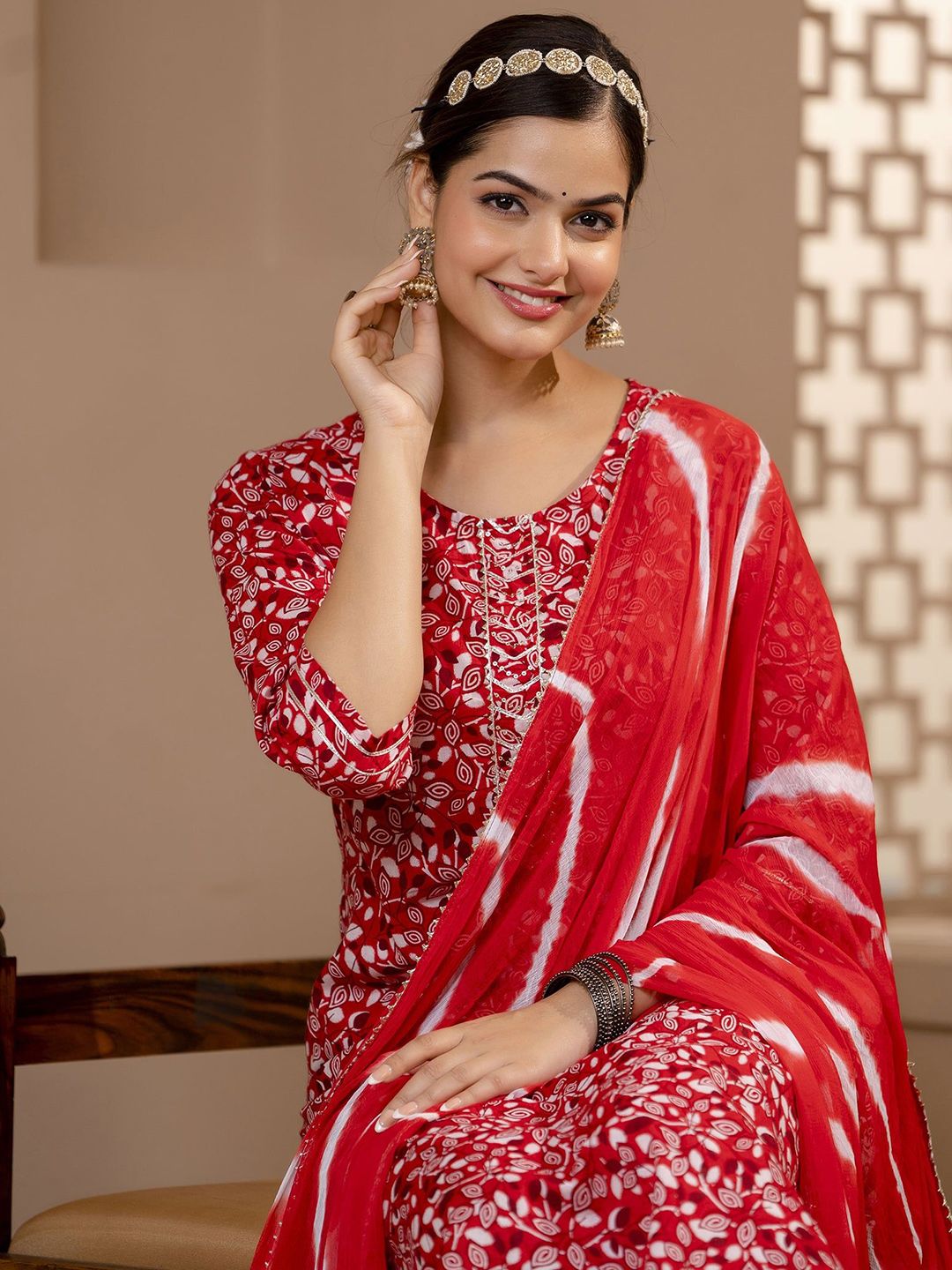 Anouk Rustic Women Floral Printed Regular Pure Cotton Kurta with Trousers & With Dupatta