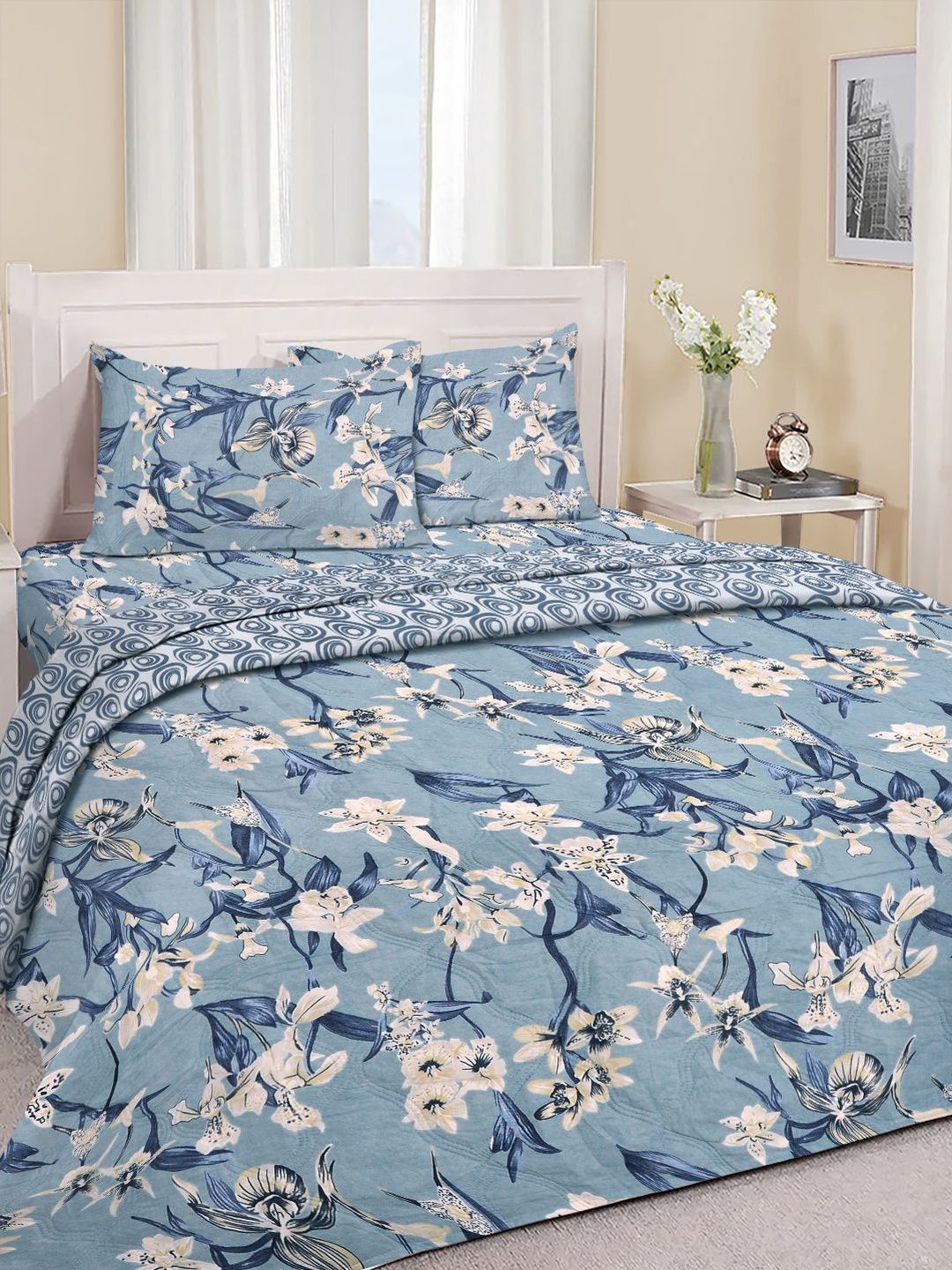 Myntra Elegant Homes Blue Floral 350 GSM Reversible Comforter Bedding Set