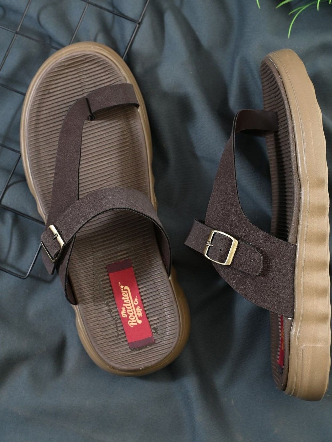 Roadster Men Buckle Comfort Sandals-picture-26