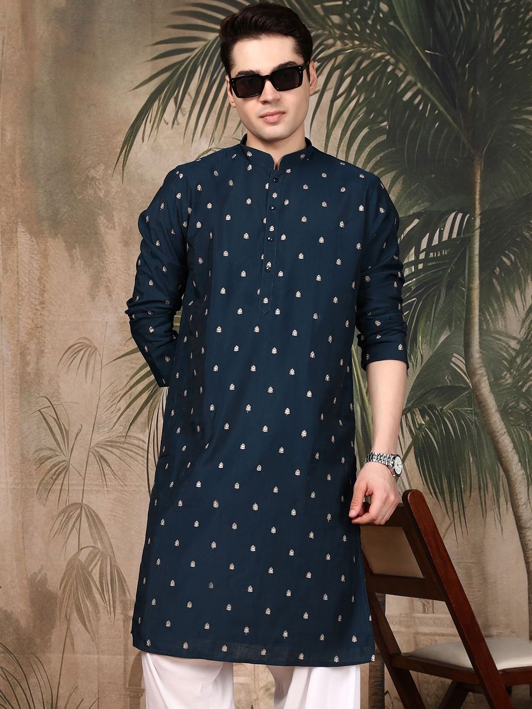 Sangria Men Blue Embroidered Regular Kurta with Salwar Set-picture-49