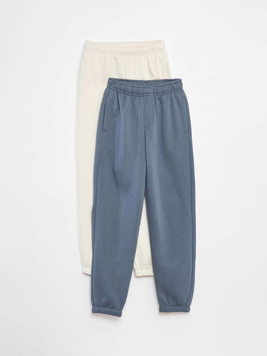 KIABI Boys Pack Of 2 Regular Fit Mid-Rise Trousers-picture-16