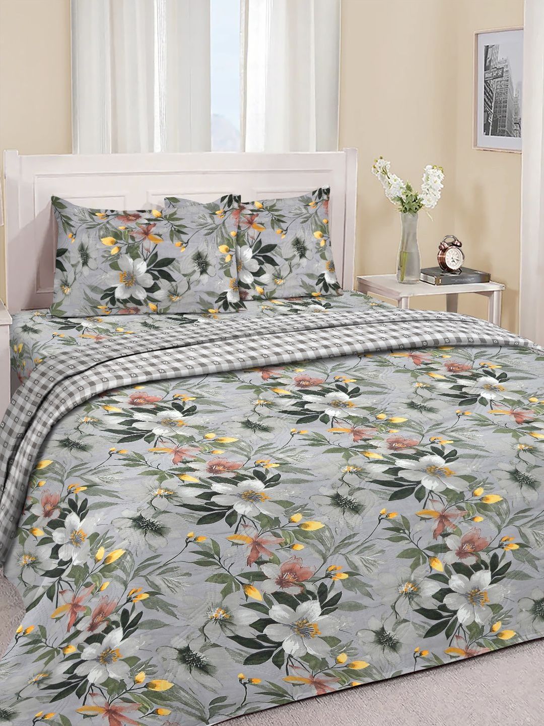 Myntra Elegant Homes 4 Piece Multicoloured Floral Micro Fibre Double King Fine Bedding Set