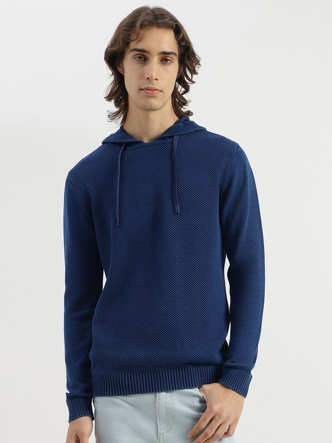 United Colors of Benetton Men Textured Pique Knit Regular Fit Hooded Sweatshirt-picture-35