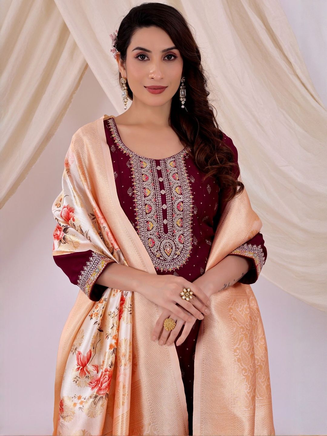 Moda Rapido Woven Peach Floral Design Silk Dupatta-picture-25