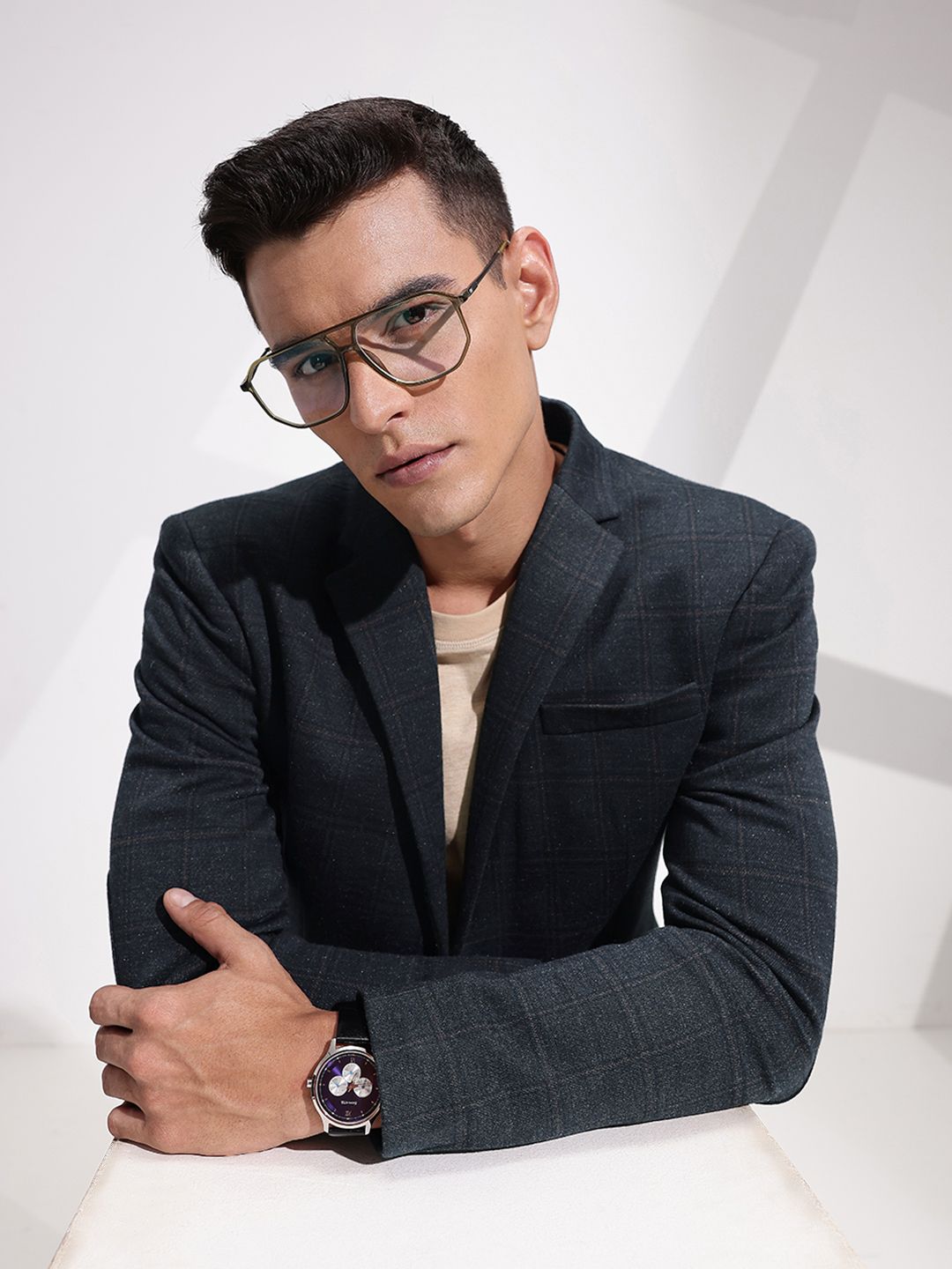 INVICTUS Slim Fit Checked Notched Lapel Casual Blazer-picture-21