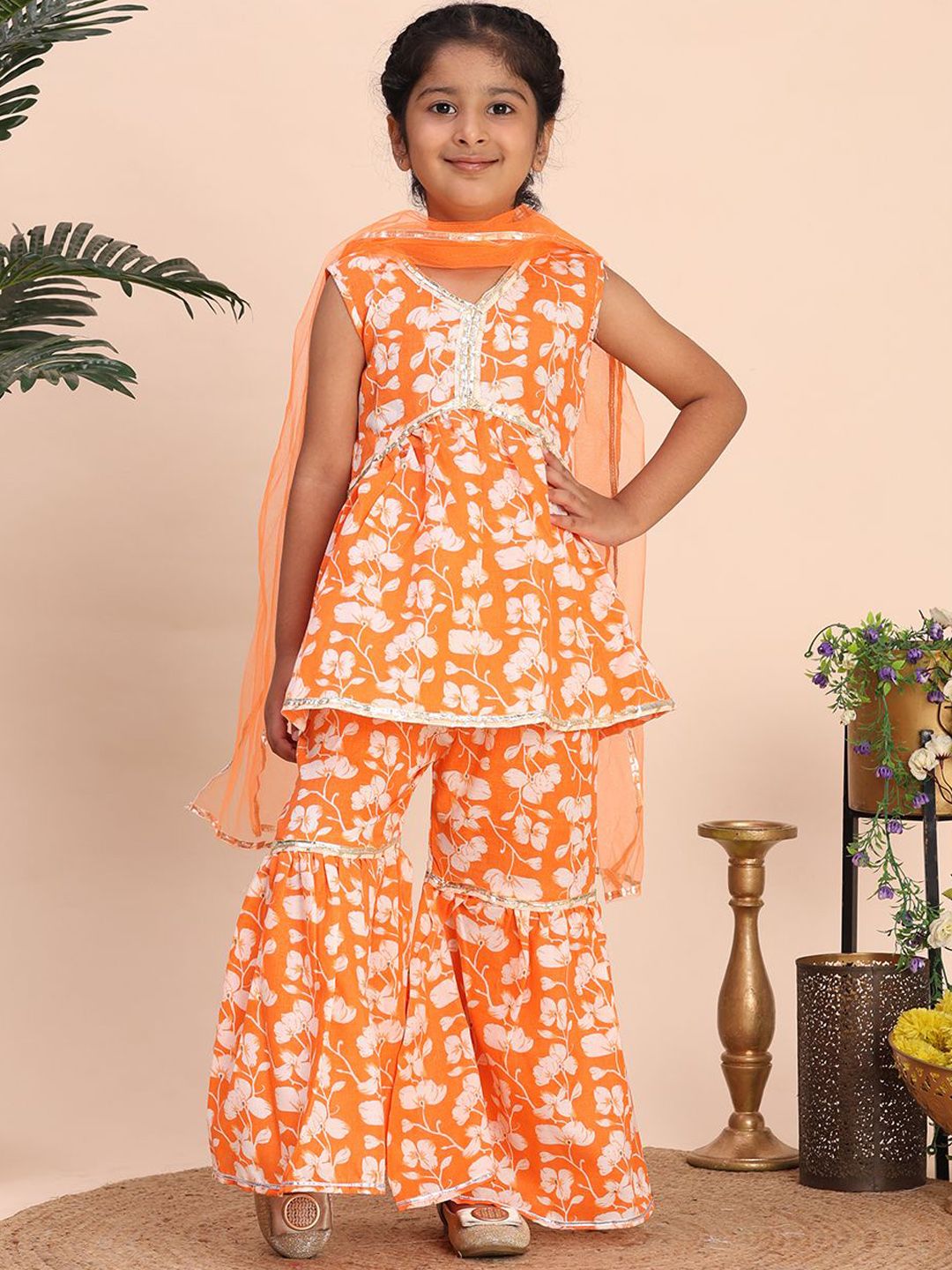 Cutiekins Girls Floral Printed Regular Gotta Patti Kurta with Sharara & Dupatta-picture-40