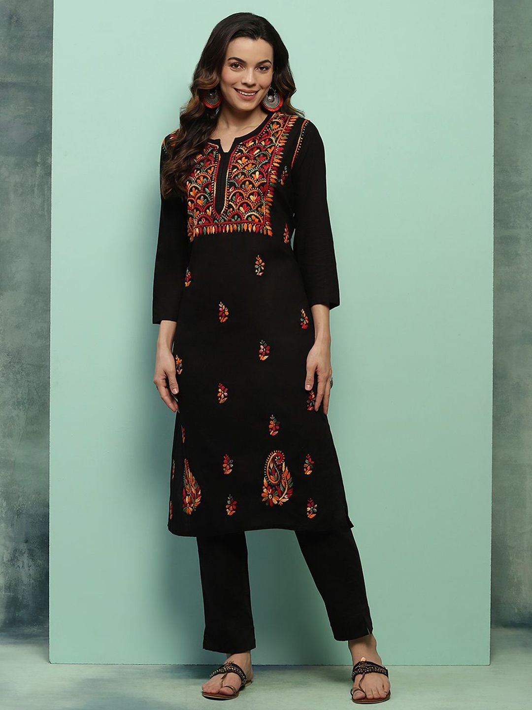 House of Chikankari Women Black Cotton Chikankari Embroidered Kurta-picture-36