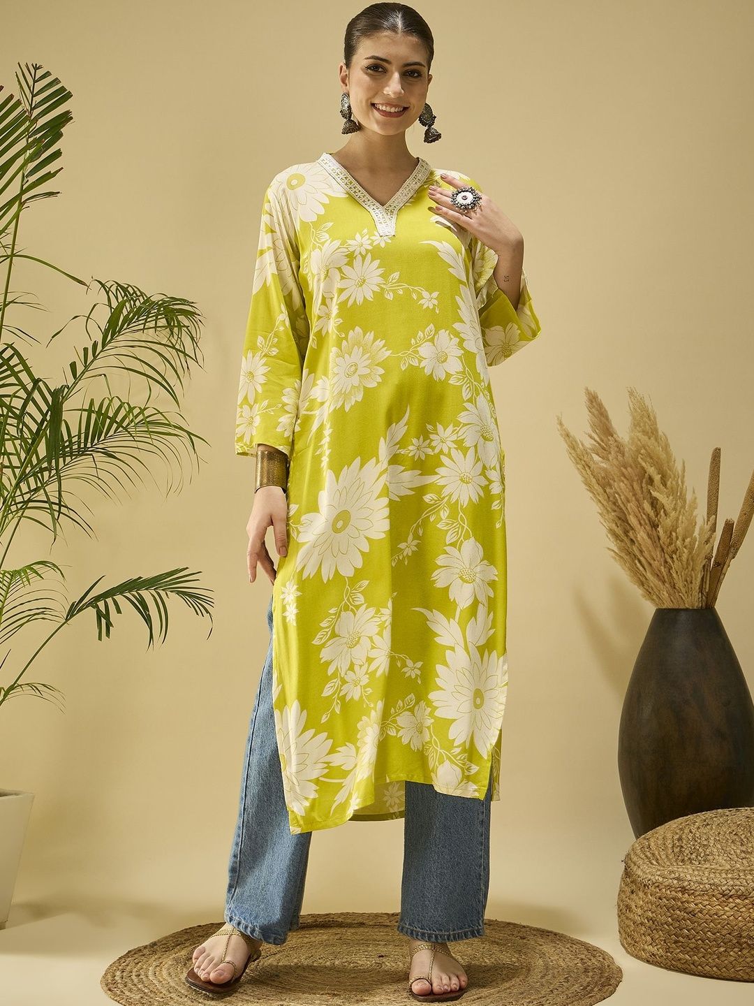 DIVASTRI Women Printed Cotton Straight Kurtas-picture-15