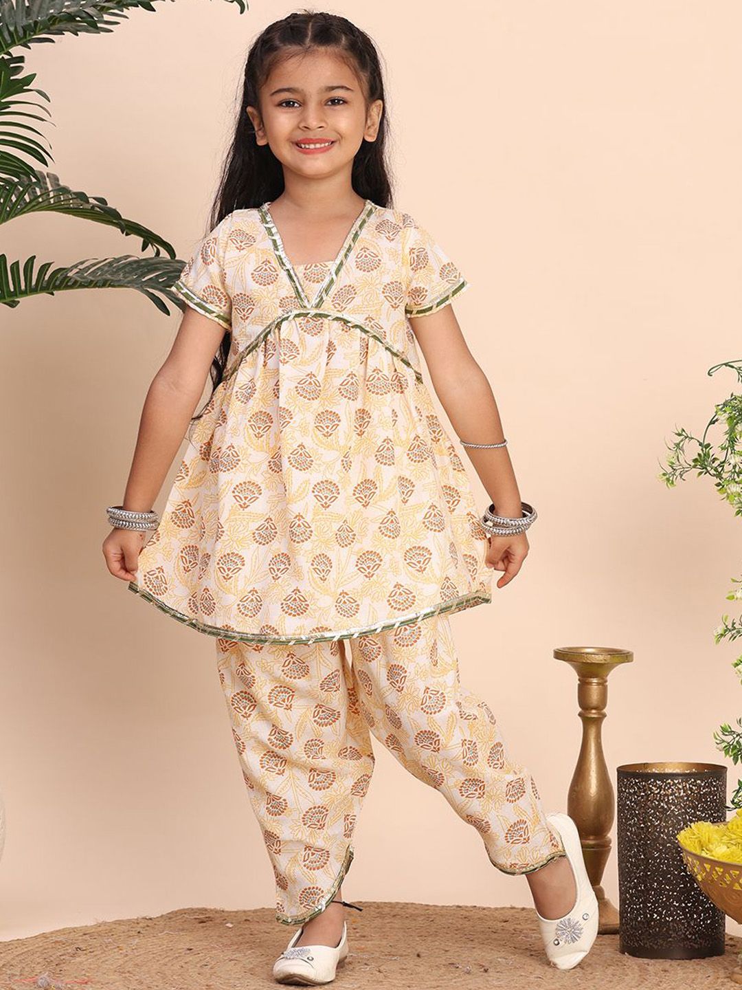 Cutiekins Girls Floral Printed V-Neck Gotta Patti A-Line Kurta With Dhoti Pants-picture-38