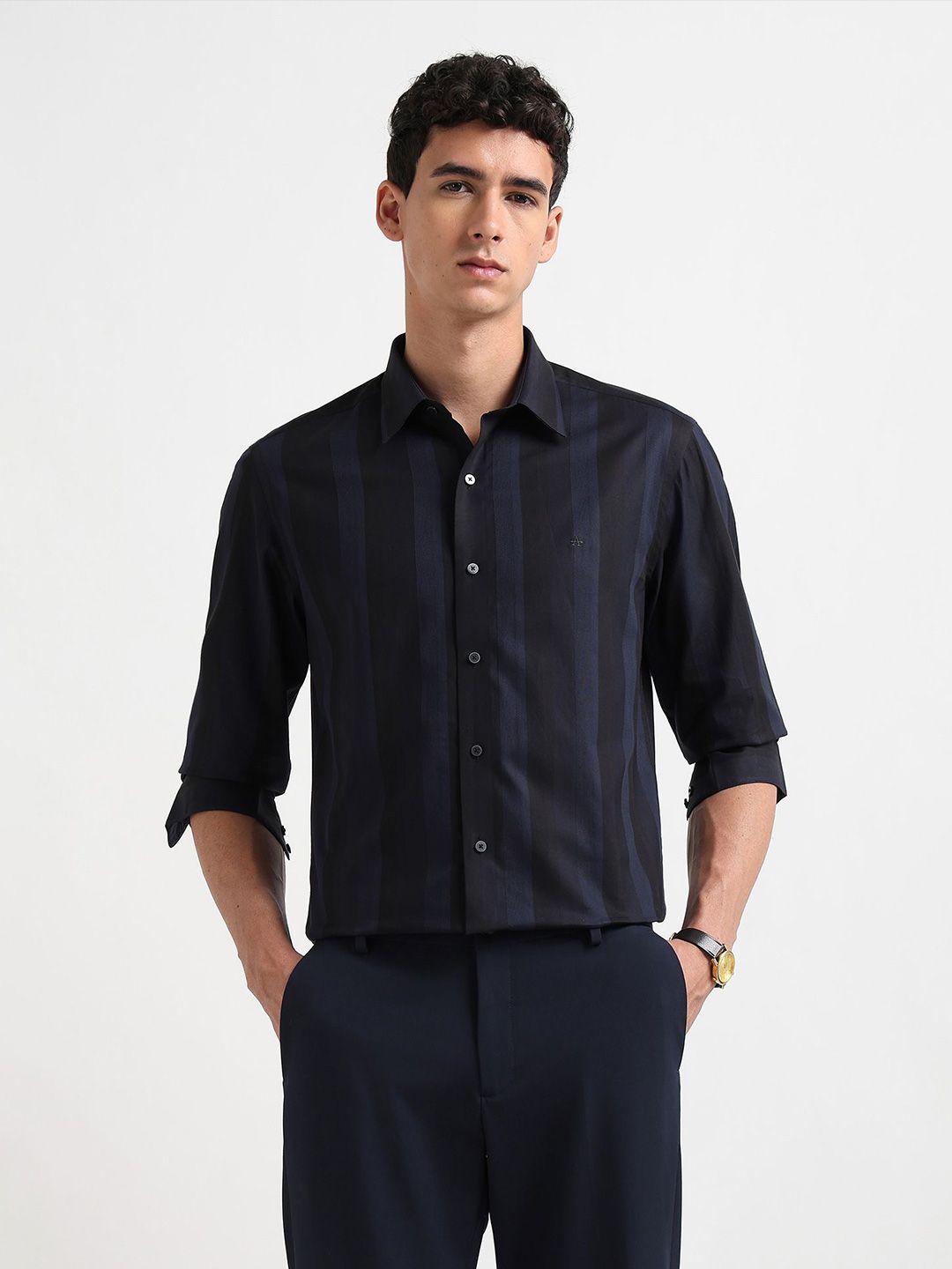 Arrow New York Men Slim Fit Vertical Striped Spread Collar Pure Cotton Formal Shirt-picture-23