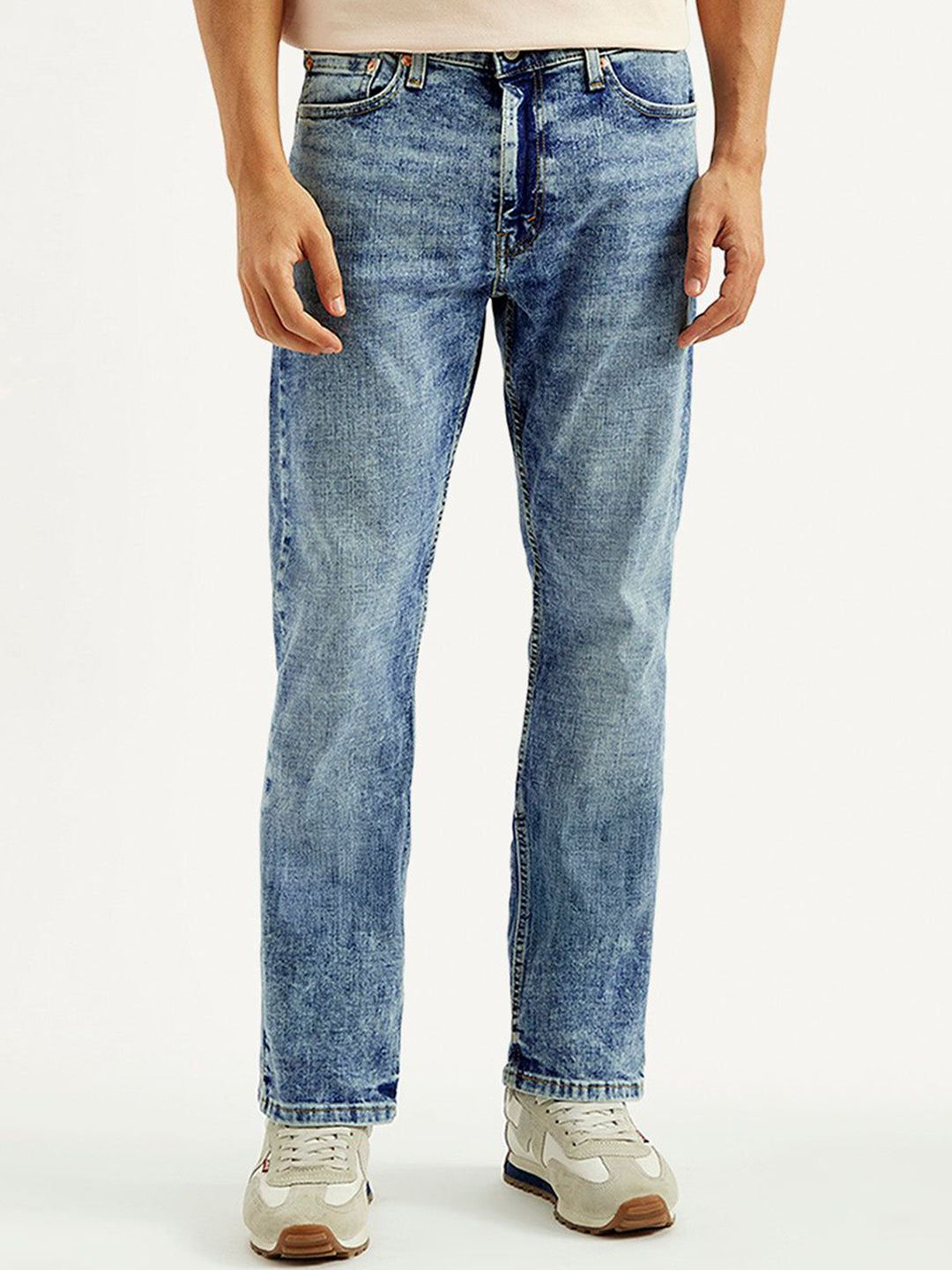 Levis Men Classic Straight Fit Mid-Rise Light Fade Jeans-picture-25