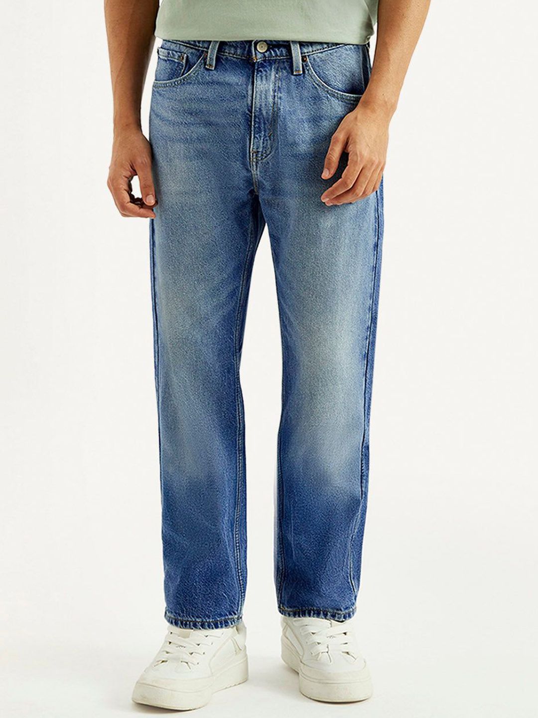 Levis Men Classic Straight Fit Mid-Rise Light Fade Jeans-picture-26