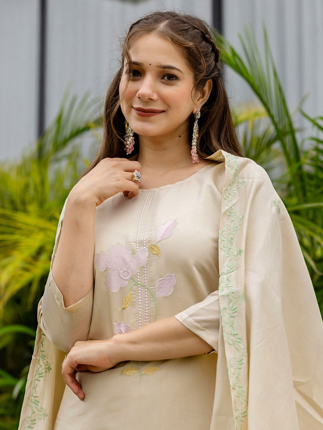 SANISA Women Beige Cotton Blend Kurta Sets