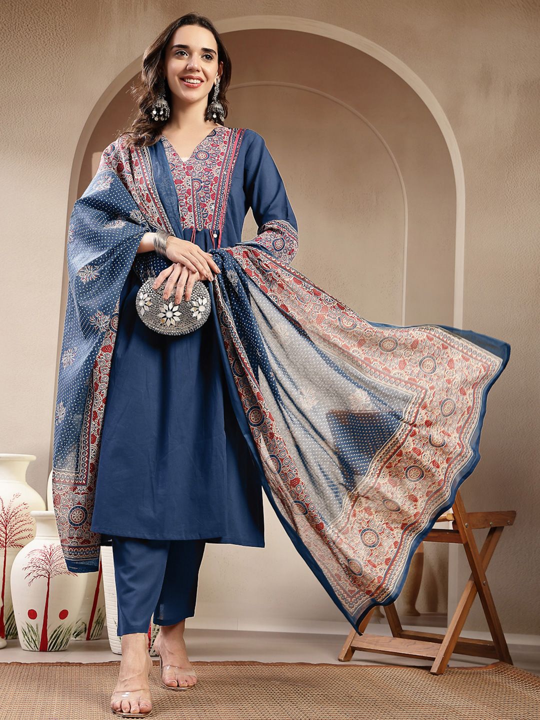 Stylum Ethnic Motifs Yoke Design Pure Cotton Kurta With Trousers & Dupatta