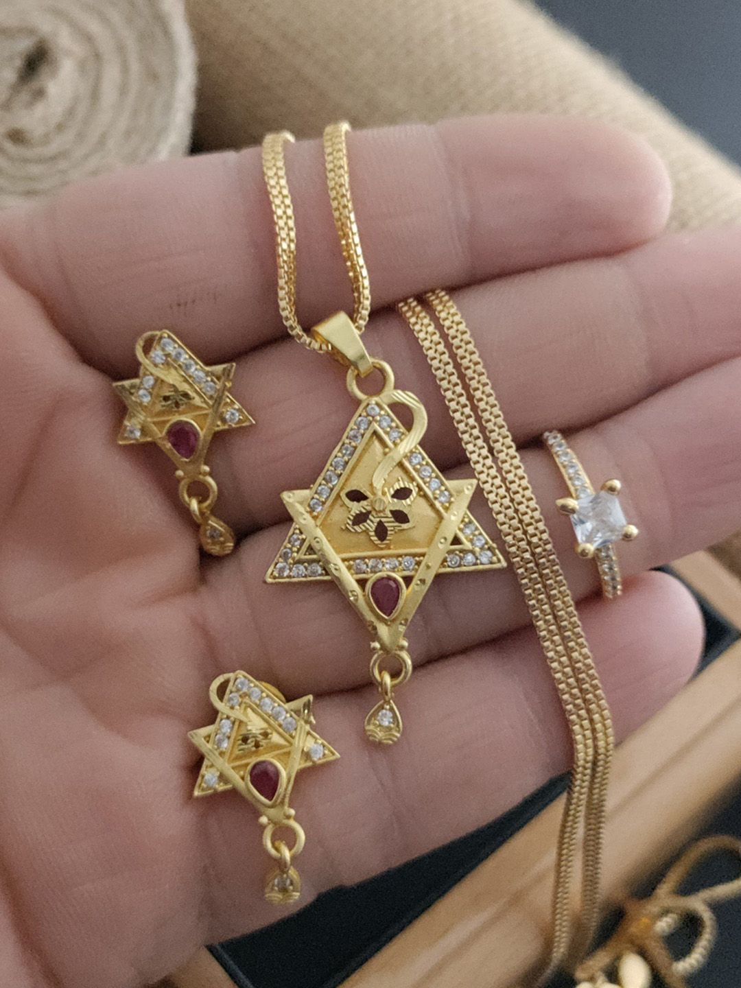 V.K.PAYAL.JEWELLERY Gold-Plated Artificial Stones Studded Jewellery Set-picture-14