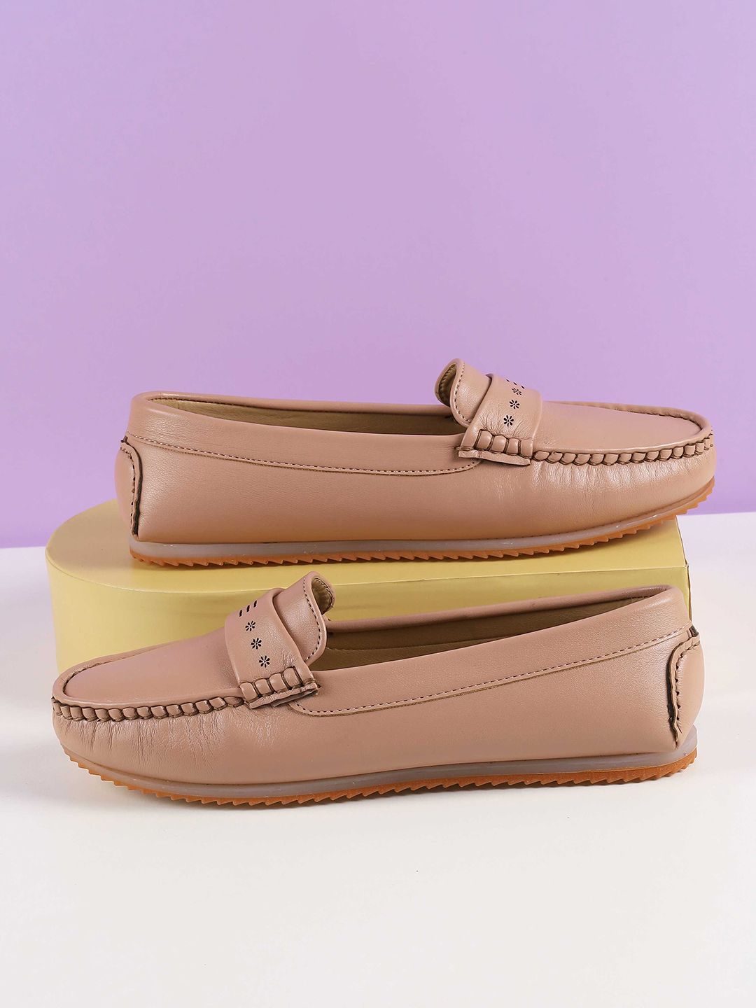 Mochi Women Textured Loafers-picture-35