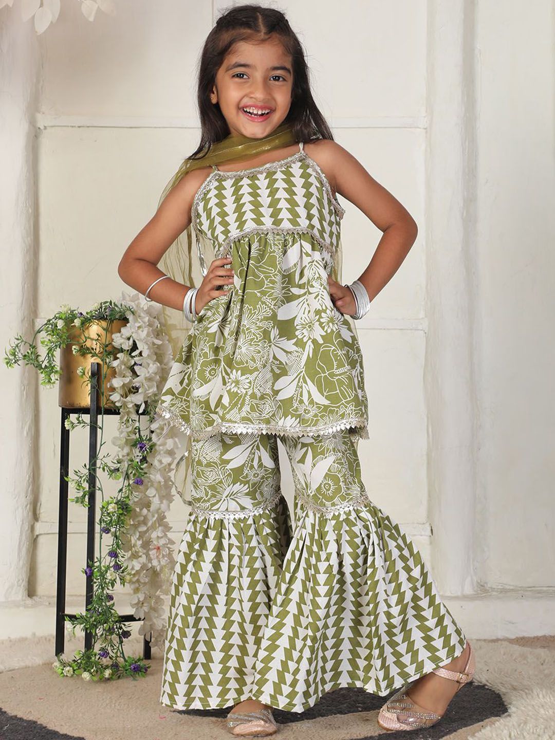 Cutiekins Girls Printed Shoulder Straps Gotta Patti A-Line Kurta With Sharara & Dupatta-picture-31