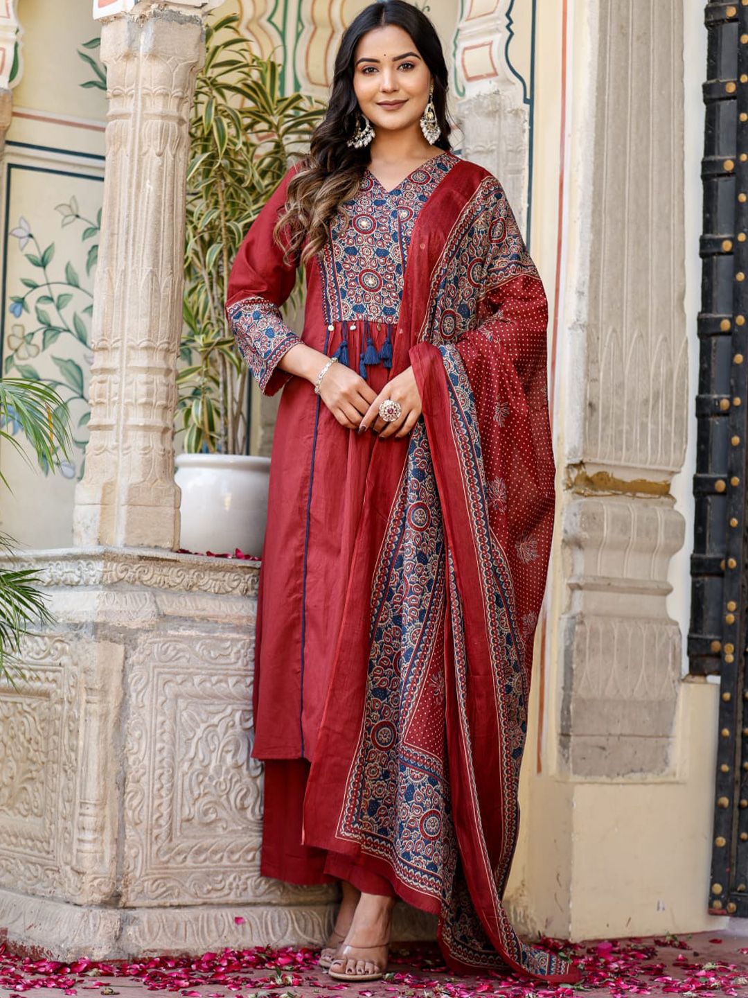 Stylum Women Ethnic Motifs Printed Cotton Kurta with Trousers & Dupatta