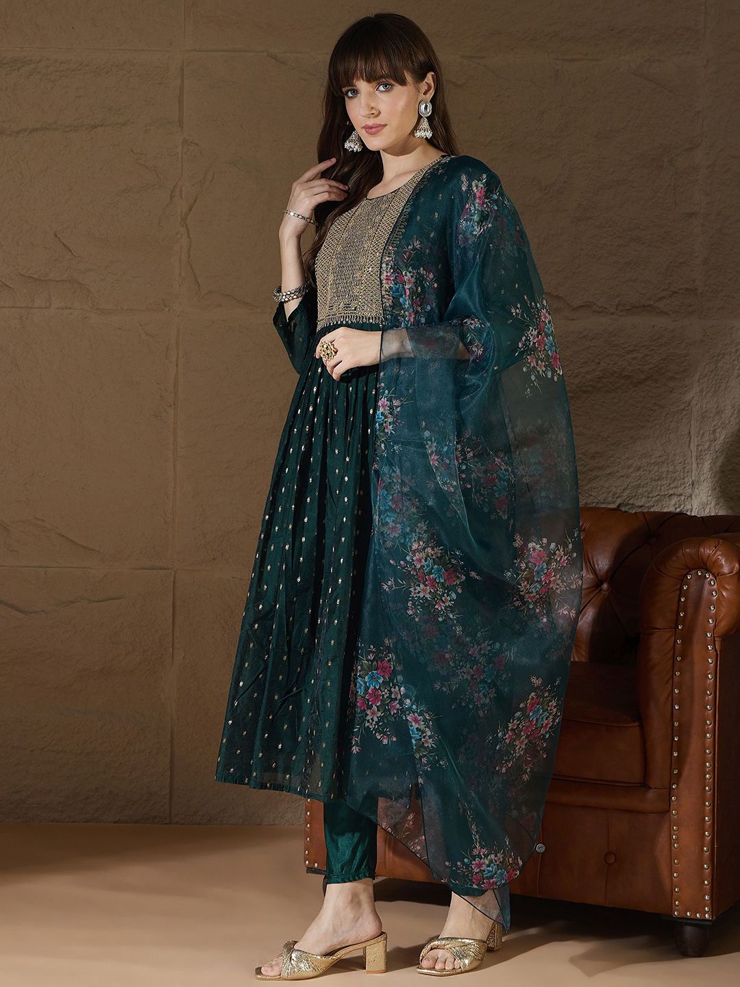 VredeVogel Women Ethnic Motifs Embroidered Anarkali Kurta with Trousers & Dupatta