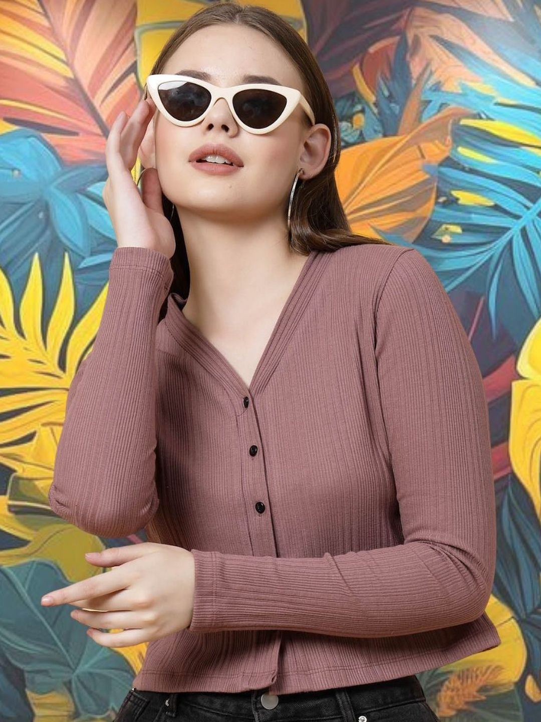 CORSICA Women Mauve Solid V-Neck Cotton Ribbed Fitted Crop Top-picture-15