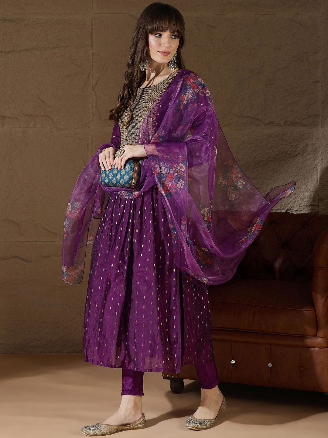 VredeVogel Floral Woven Design Sequinned Chanderi Silk Kurta And Leggings With Dupatta