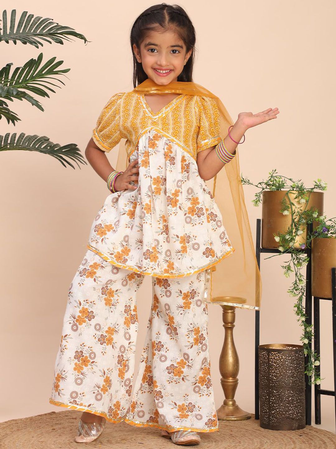 Cutiekins Girls Floral Printed V-Neck Gotta Patti Straight Kurta With Palazzo & Dupatta-picture-26