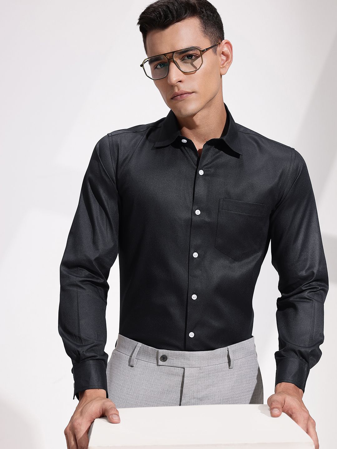 INVICTUS Textured Slim Fit Formal Shirt-picture-32