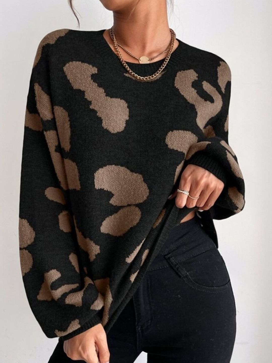 bebe Women Abstract Printed Round Neck Pullover-picture-36