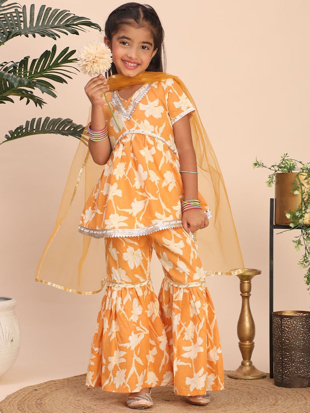Cutiekins Girls Floral Printed V-Neck Gotta Patti Kurta With Sharara & Dupatta-picture-13