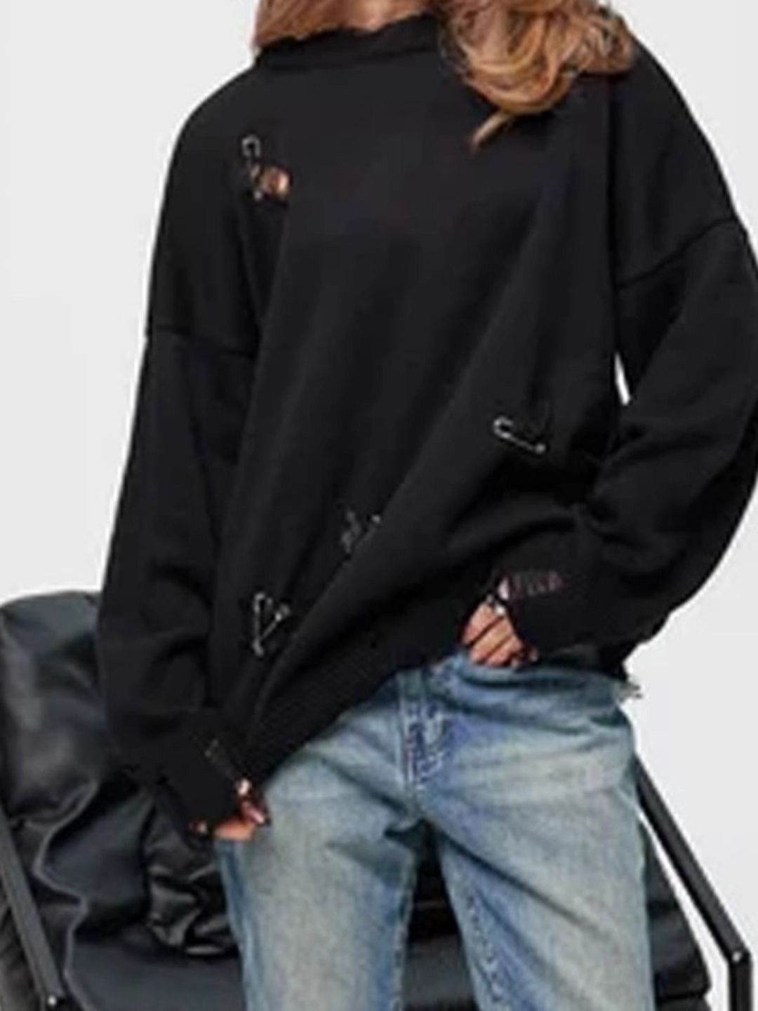 bebe Women Solid Long Sleeves Applique Details Pullover Sweater-picture-26