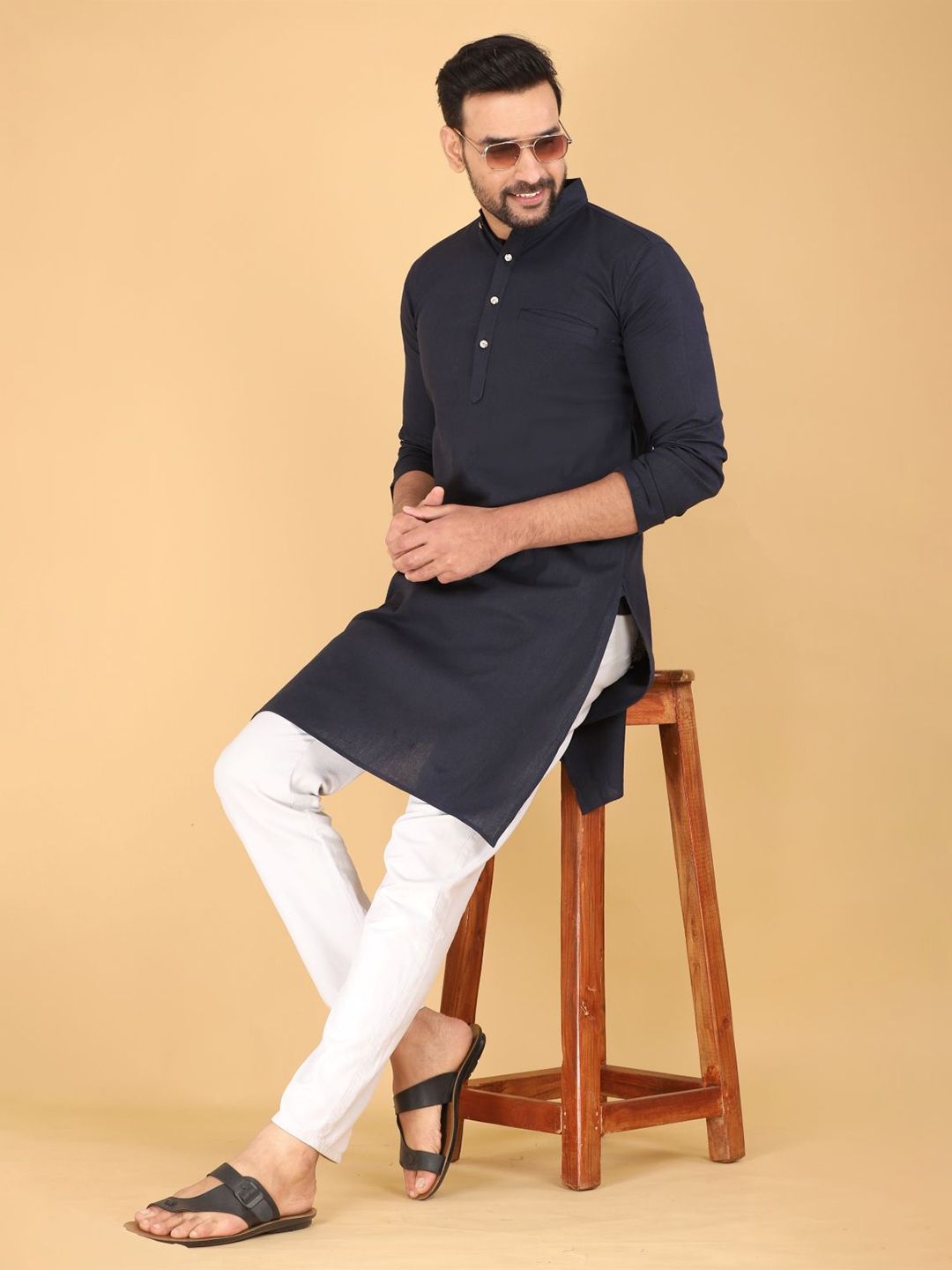 Mehsoos Men Geometric Thread Work Kurta-picture-41