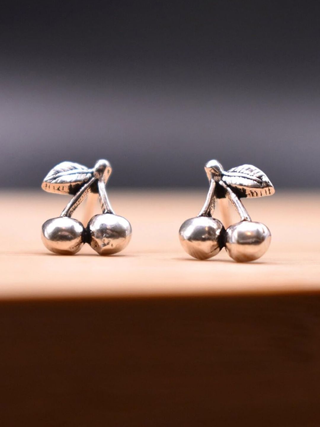 VAMA Set Of 3 Stainless Steel Silver-Plated Cherry Shaped Studs-picture-39