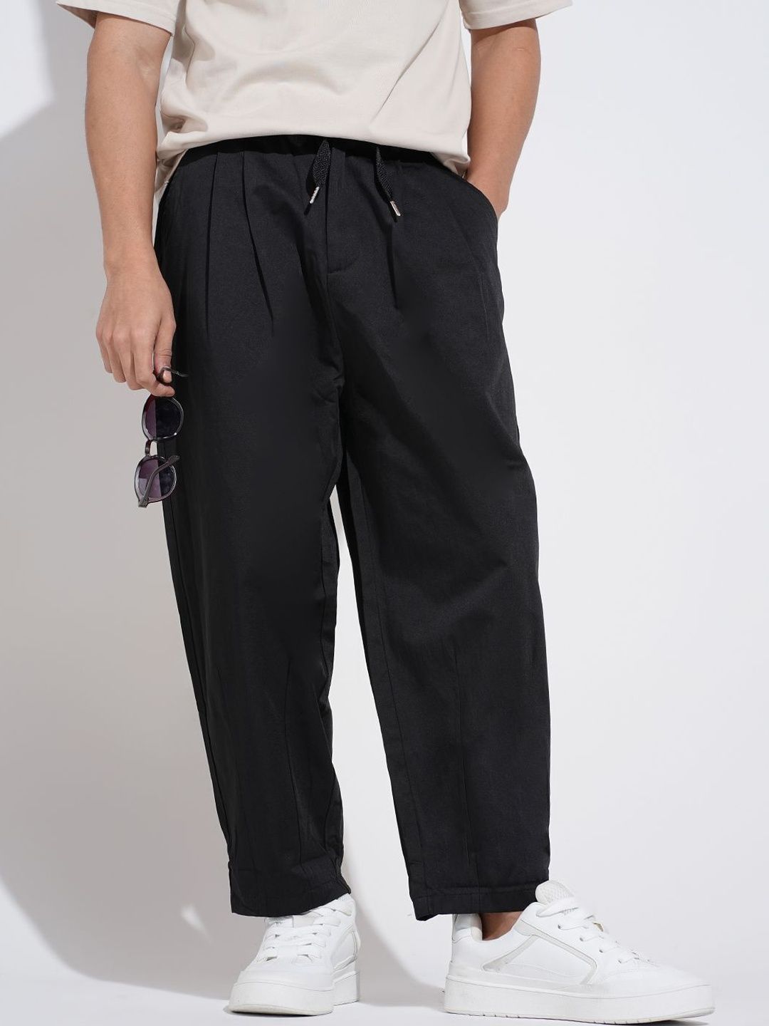 SHOWOFF Men Black Relaxed Fit Cotton Regular Trousers-picture-19