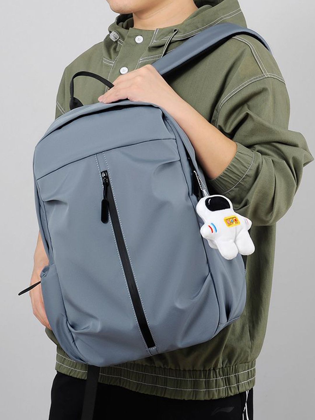 StyleCast x Revolte Unisex Padded Large Backpack-picture-30