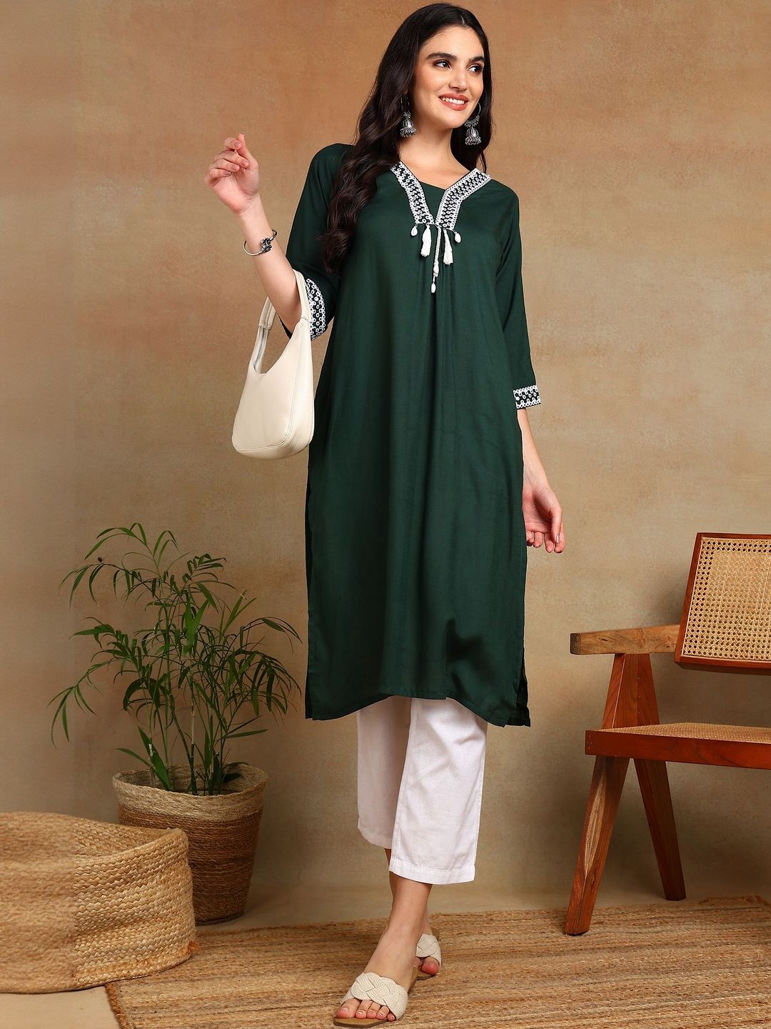 Sangria Women Embroidered V-Neck Straight Kurta with Tassel Tie-Up-picture-11
