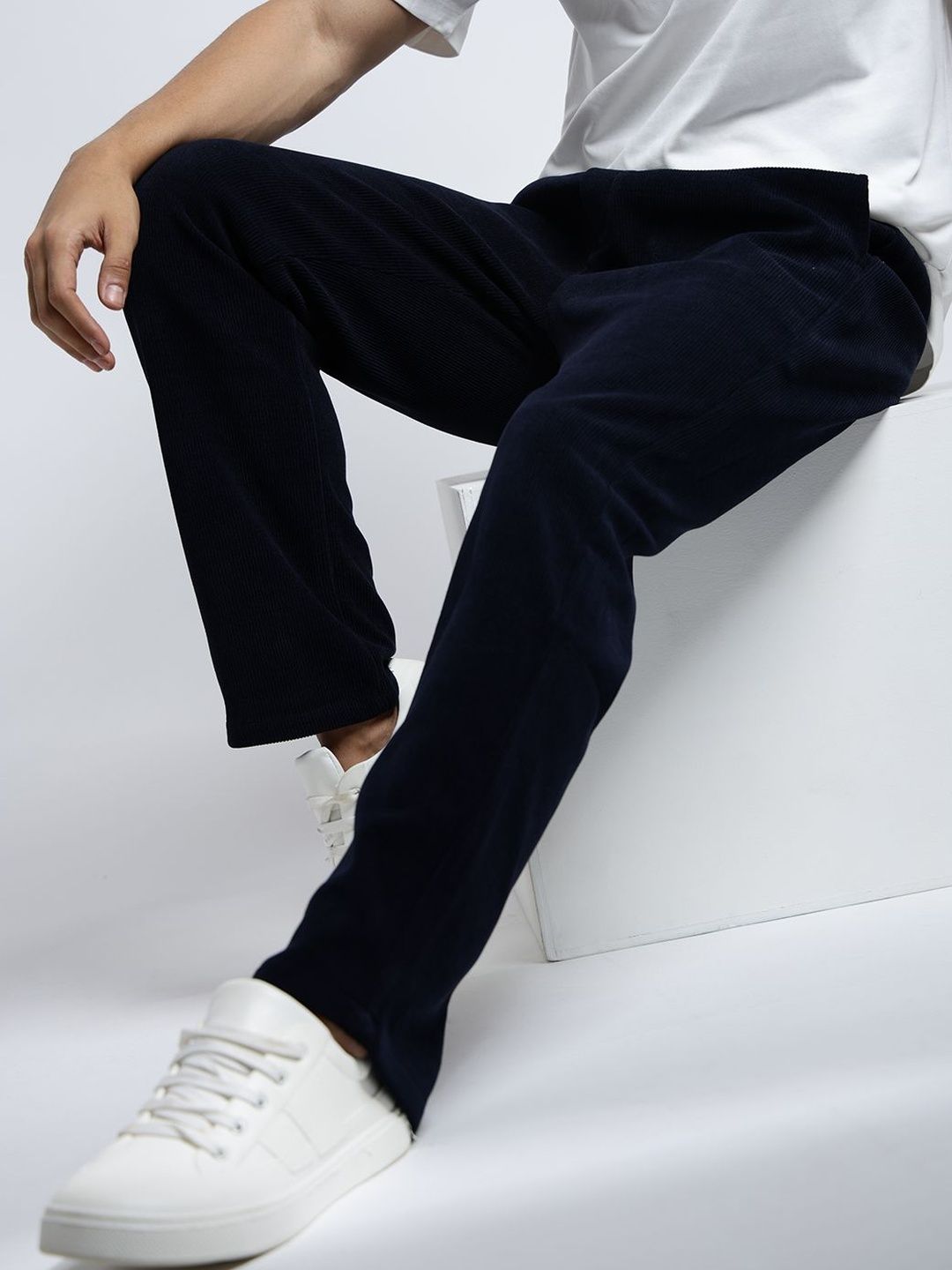 SHOWOFF Men Navy Blue Relaxed Fit Cotton Regular Trousers-picture-23