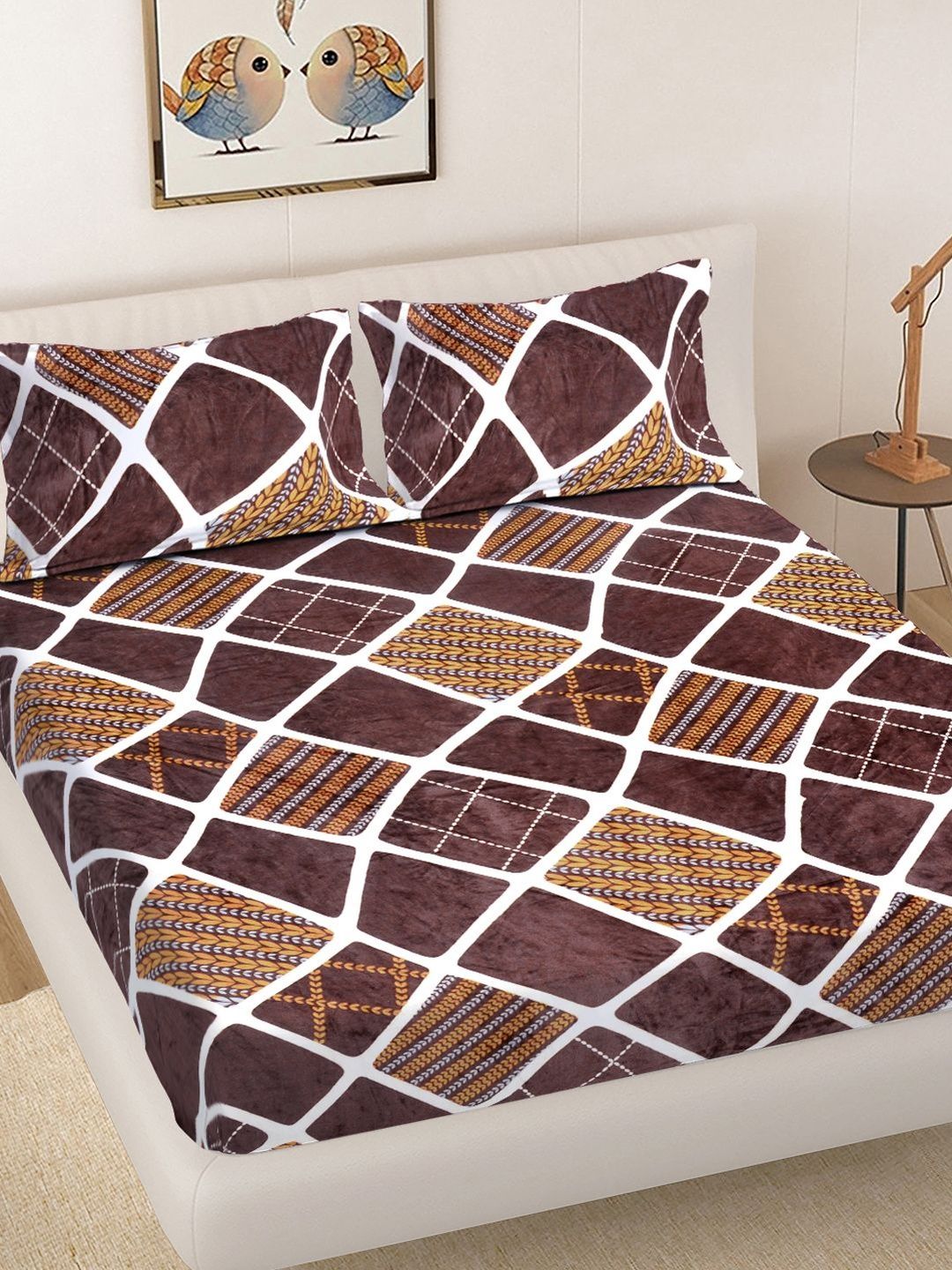 Myntra Elegant Homes Brown Geometric 300 TC King Bedsheet with 2 Pillow Covers-picture-11