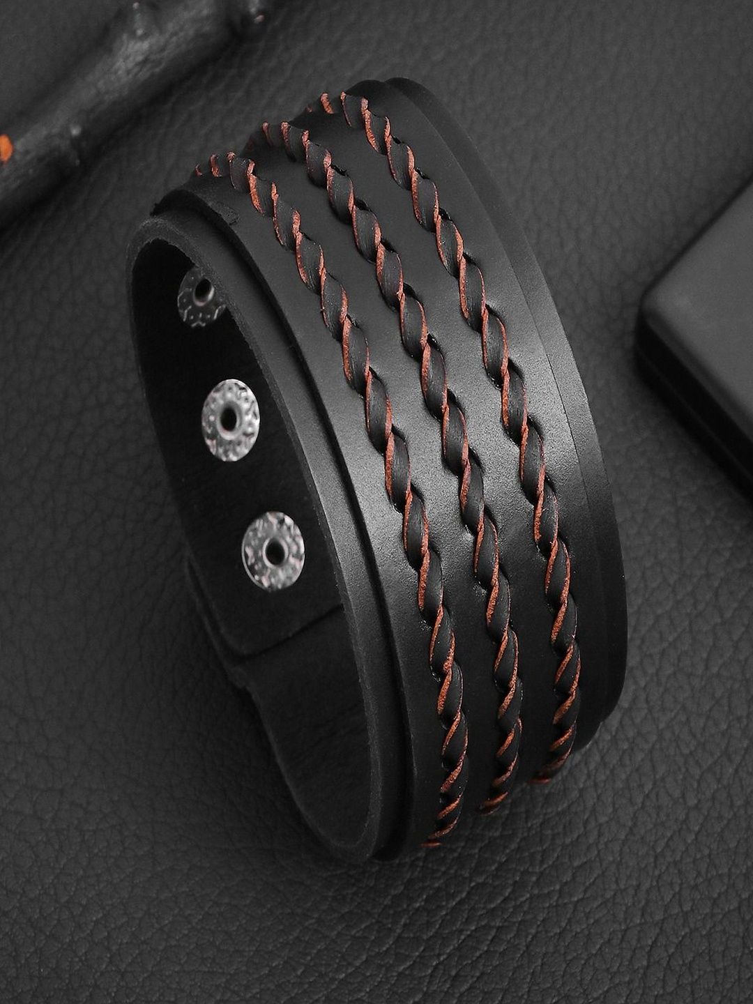 Vientiq Men Black Leather Bracelet-picture-29