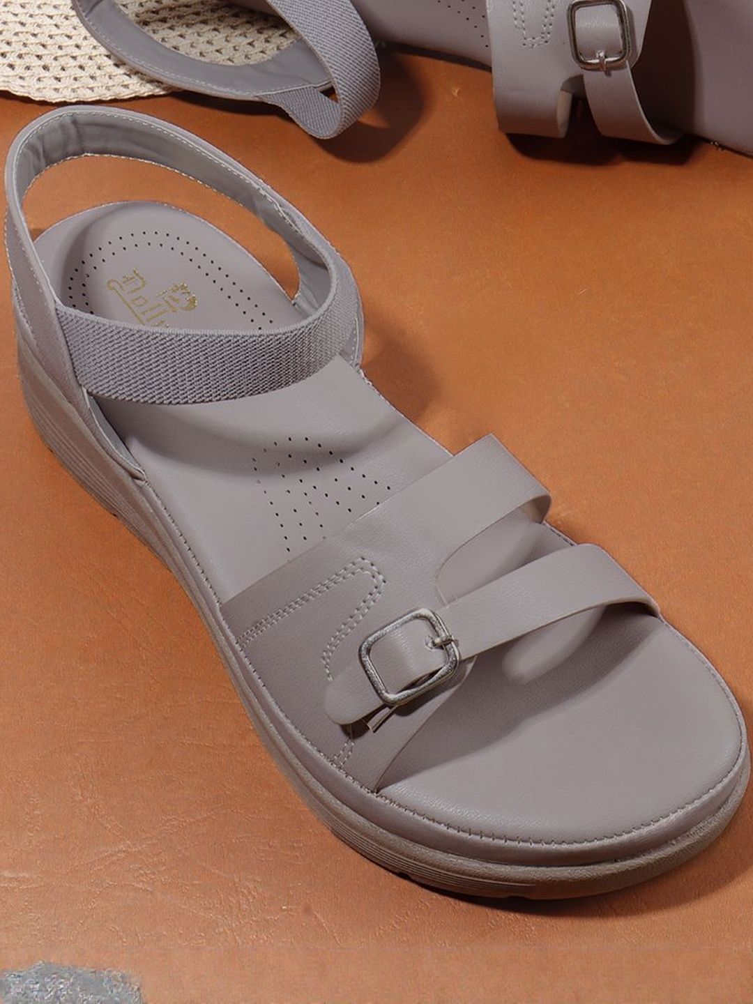 Dollphin Women Grey Synthetic Leather Round Toe Backstrap Open Toe Flats-image-26