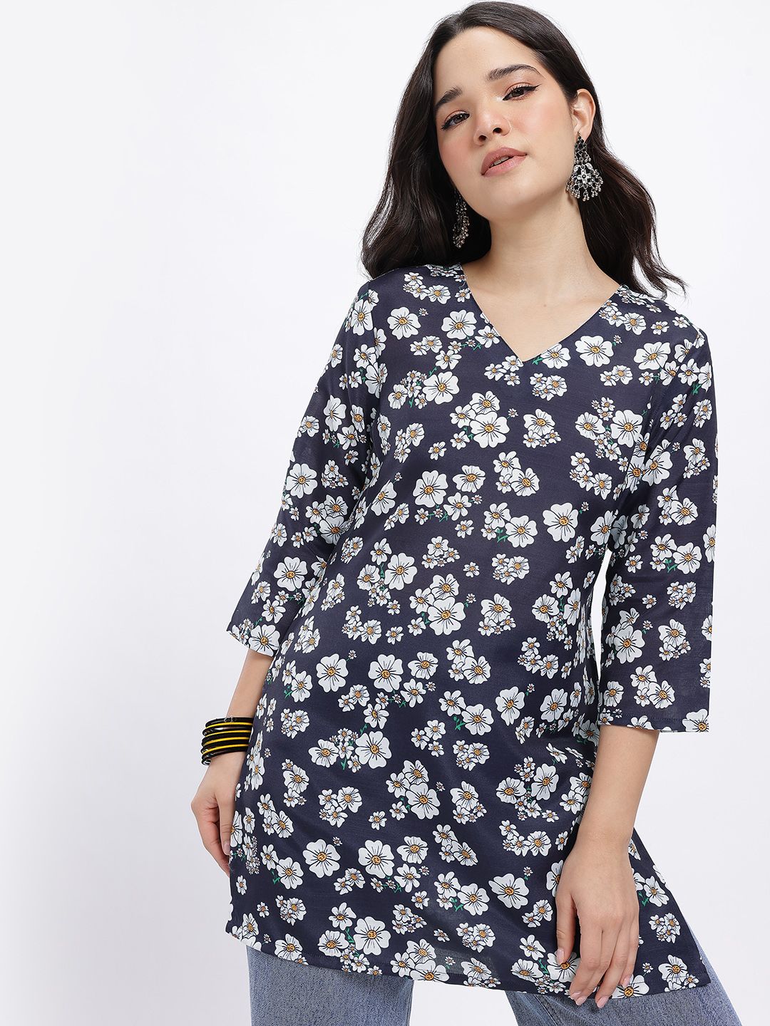 Anouk Rustic Floral Printed V-Neck Kurti-picture-56