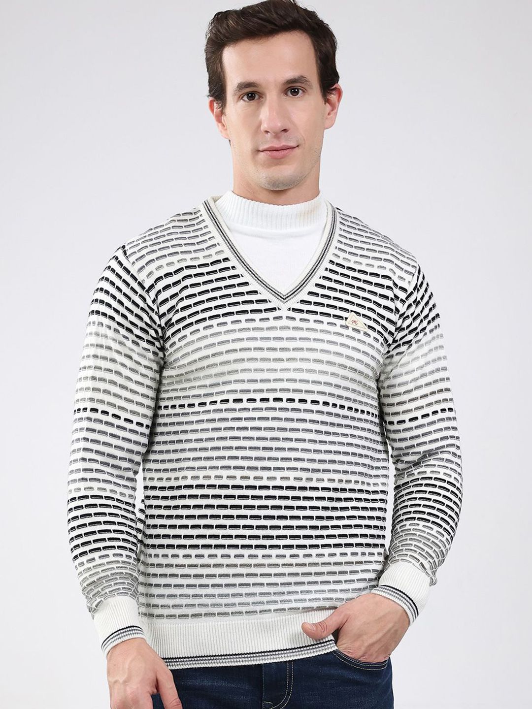 Monte Carlo Men Striped V Neck Full Sleeve Woollen Pullover