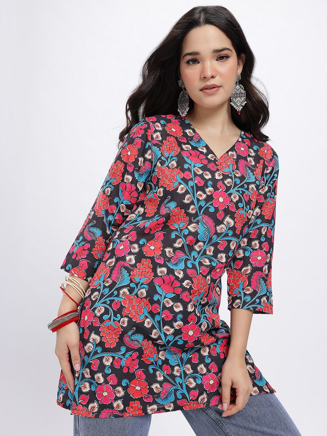 Anouk Rustic Floral Printed V-Neck Straight Kurti-picture-27