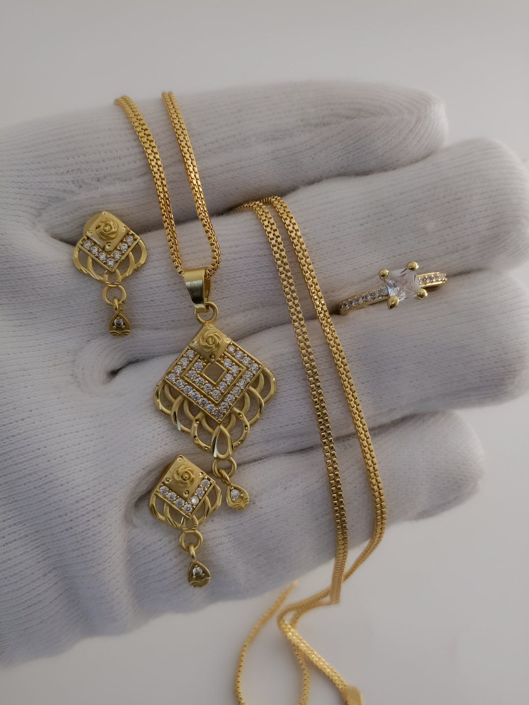 V.K.PAYAL.JEWELLERY Gold-Plated Artificial Stones Studded Pendant Set With Finger Ring-picture-37